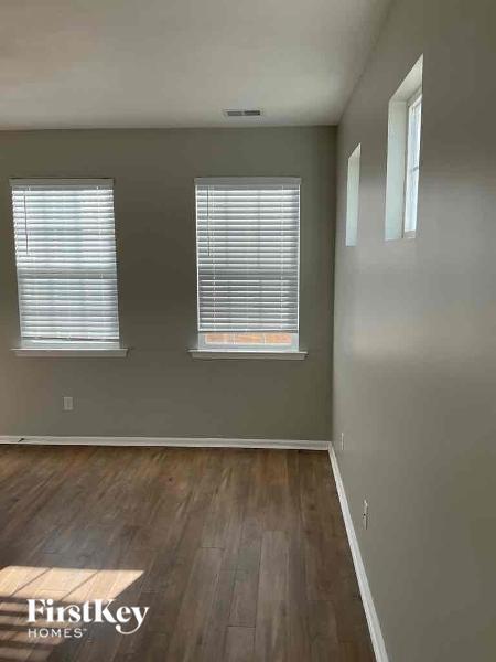 Building Photo - 189 Daniels Creek Cir