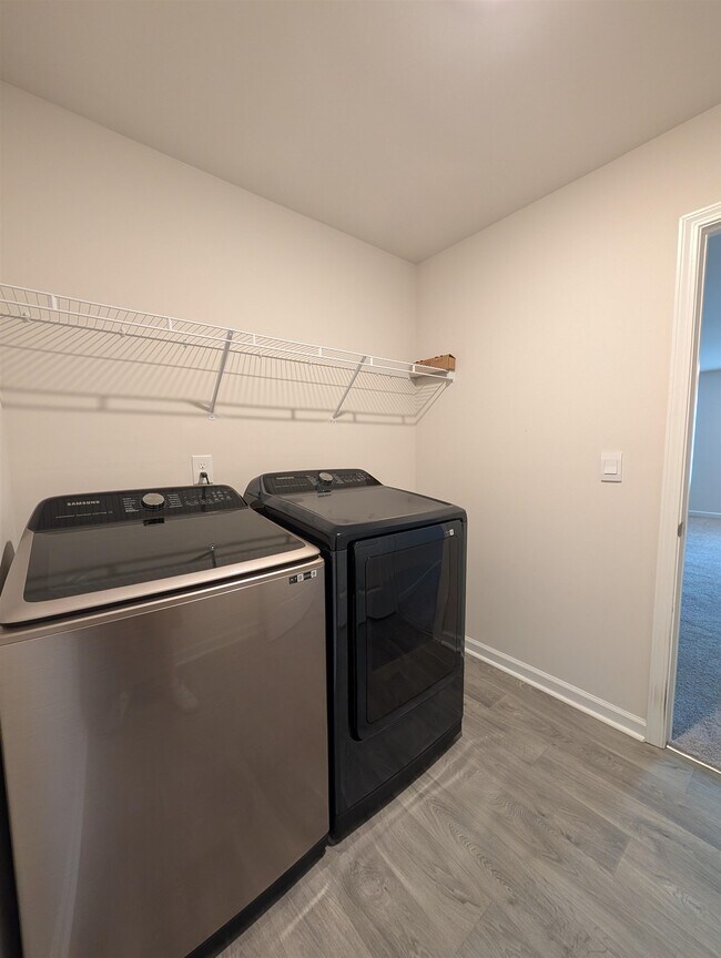 Building Photo - 851 Woodland Farms Cir