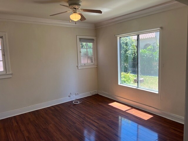 Dining room - 1018 1/2 N Serrano Ave