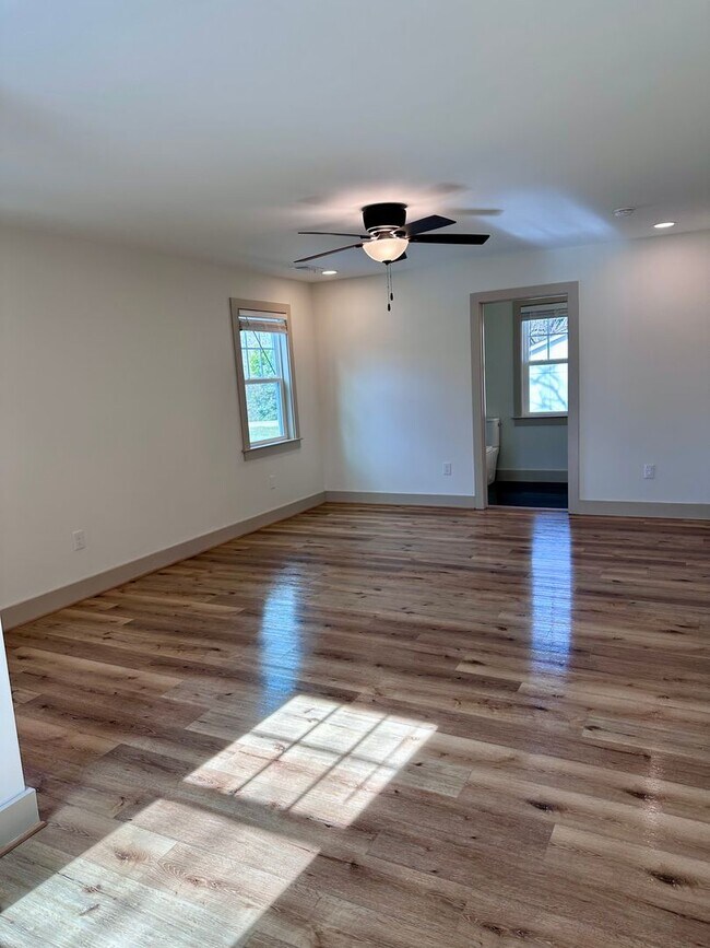 Building Photo - Newly Built Home minutes from Downtown Madison