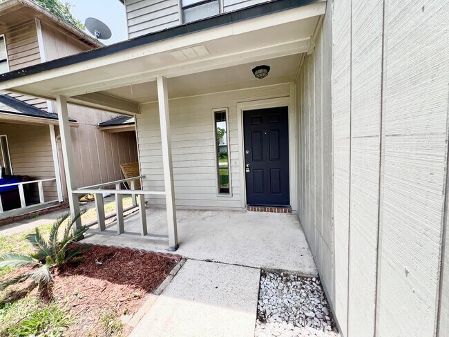 Building Photo - 11446 Skimmer Ct