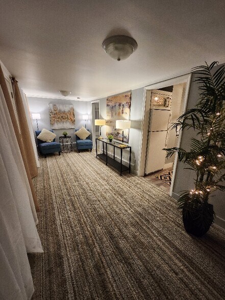 Building Photo - 2742 Laport Dr