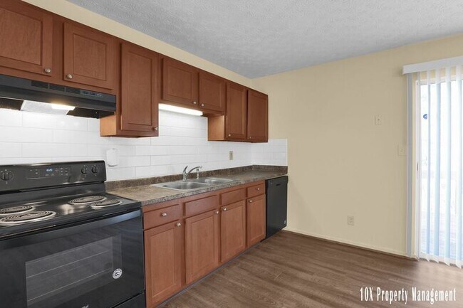 Building Photo - 1954-1956 Briceton Dr