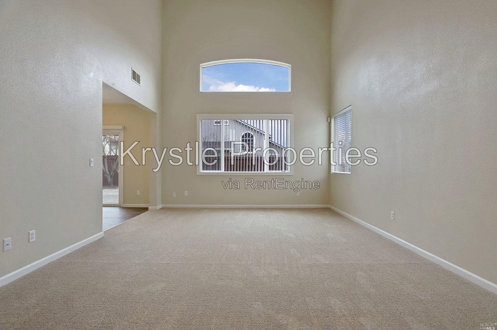 Building Photo - 700 Westpark