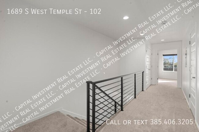 Building Photo - 1689 S W Temple St