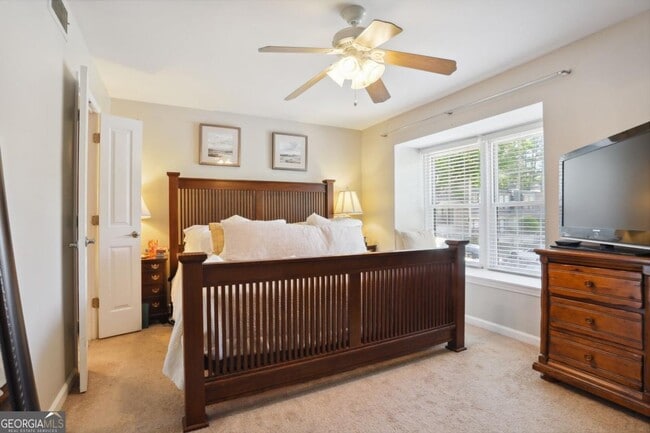 Building Photo - 73 La Rue Pl NW