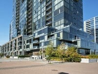 Building Photo - Atwater Place - 2 bed/2.5 bath + office/den South Waterfront condo w/2 parking spaces/storage/mos...