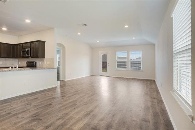 Building Photo - 2328 Stefani St