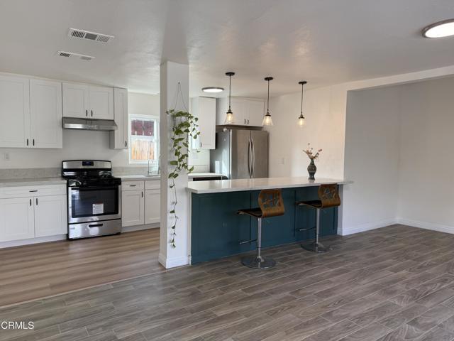 Building Photo - 1552 Atchison St