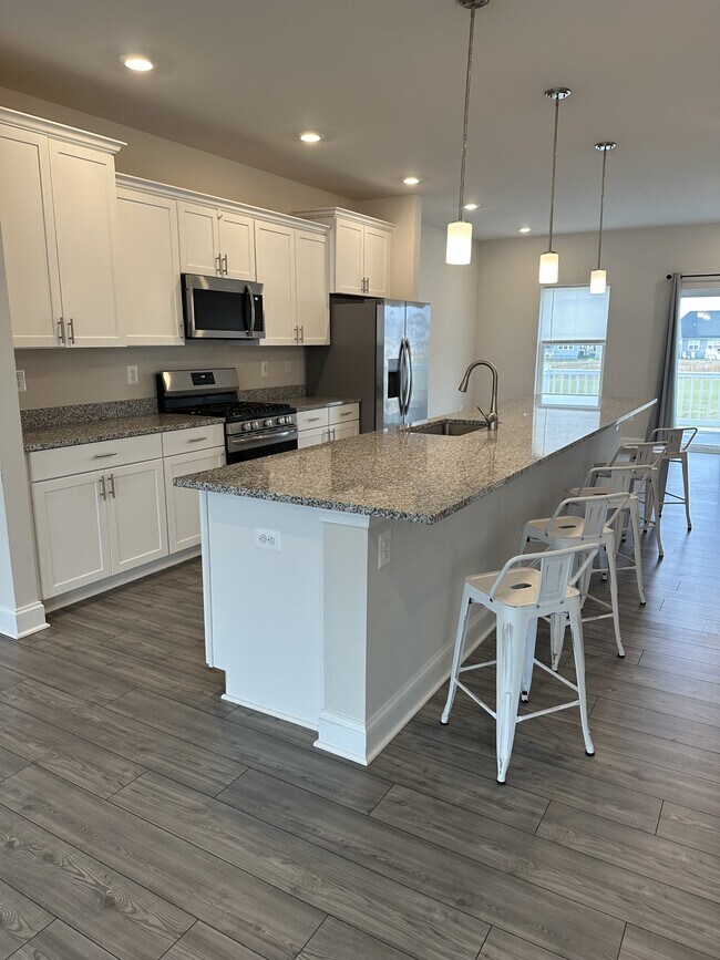 Building Photo - 35422 Wright Way