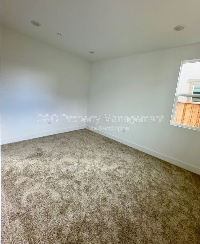 Building Photo - 2782 Old Larks Ln