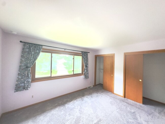 Building Photo - 2506 Scenic Ridge Dr