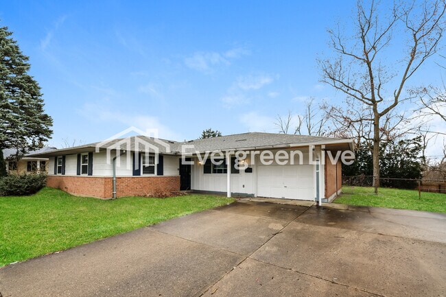 Building Photo - 6660 Celestine St