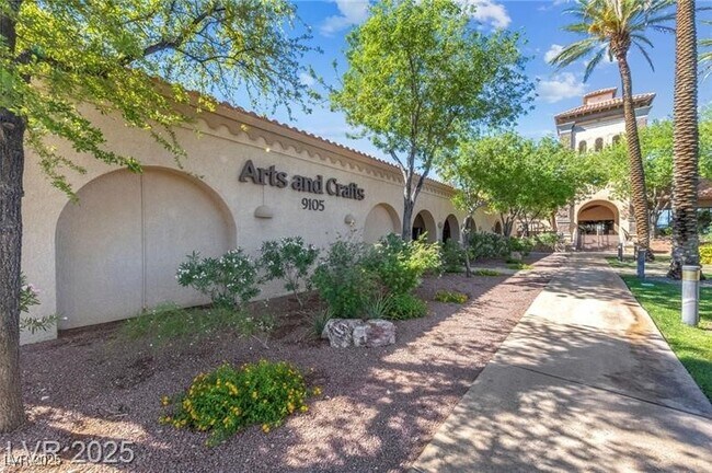 Building Photo - 9437 Eagle Valley Dr