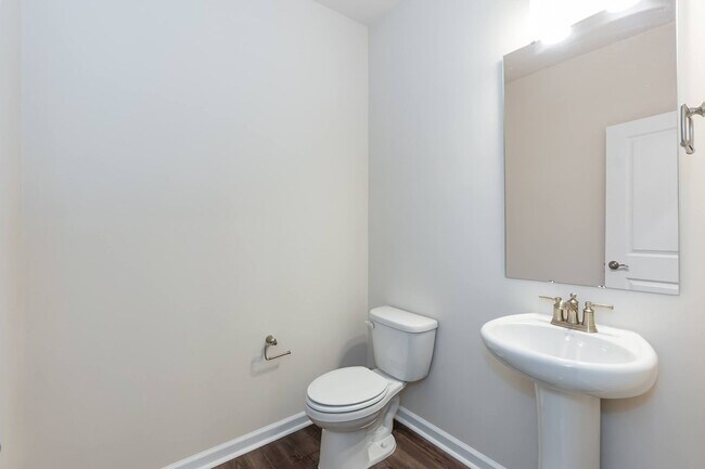 Building Photo - 5717 Volos Ave