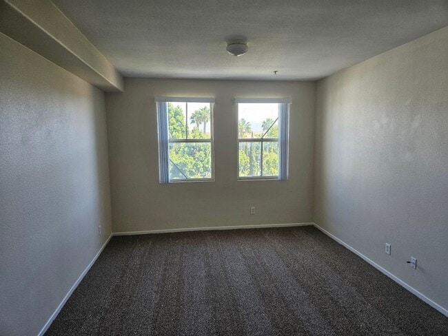 Building Photo - 1241 Santa Cora Ave