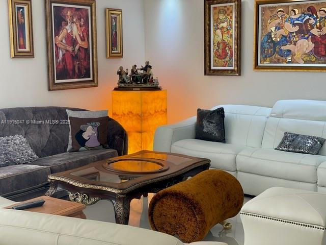 Building Photo - 19707 Turnberry Way