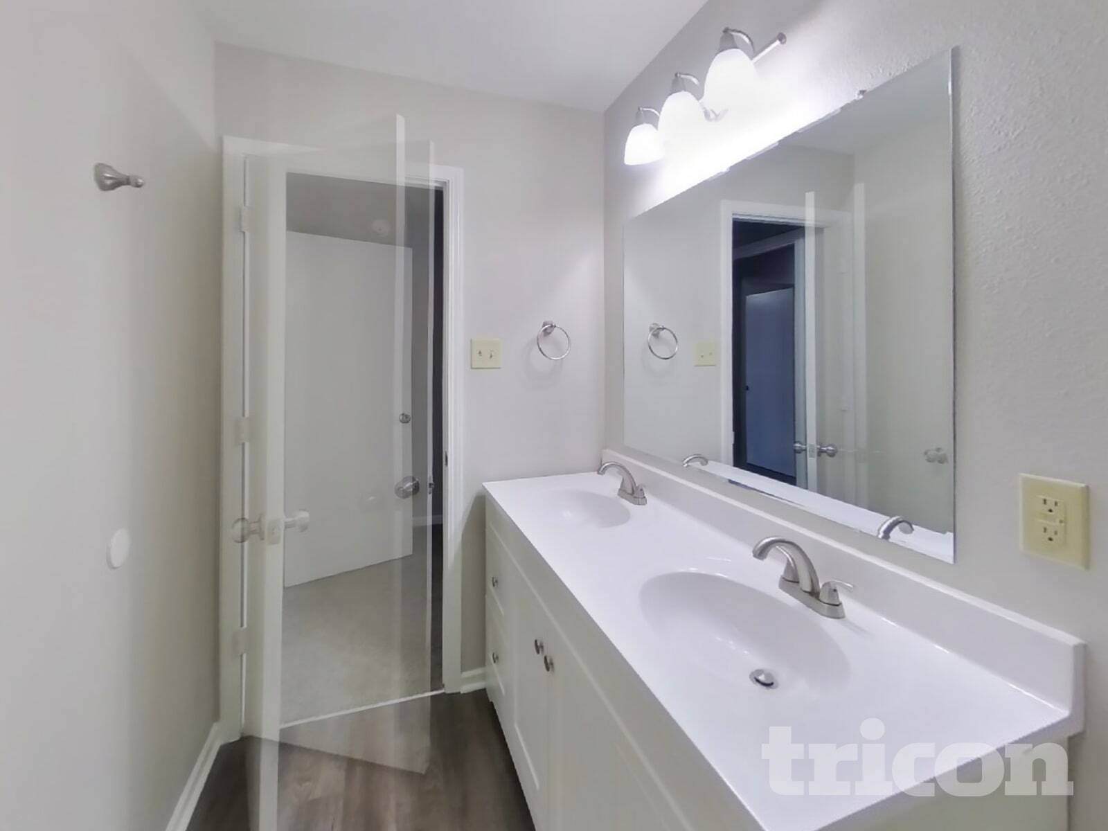 Building Photo - 8439 S Firefly Dr