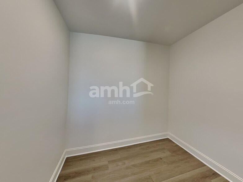 Building Photo - 1548 Aquamarine Dr