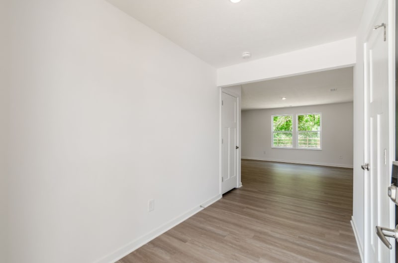 Building Photo - 2808 Horsham Dr