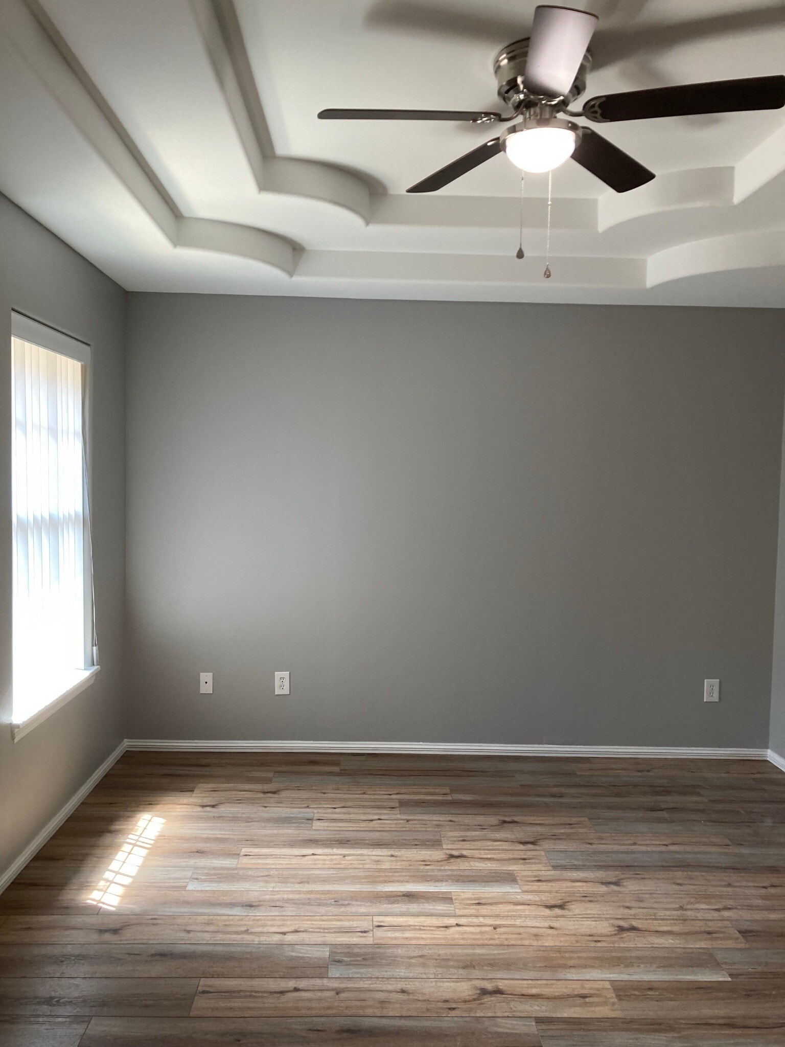 Building Photo - 910 English Ave