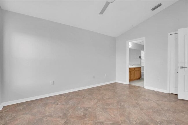 Building Photo - 11102 Lakeside Vista Dr