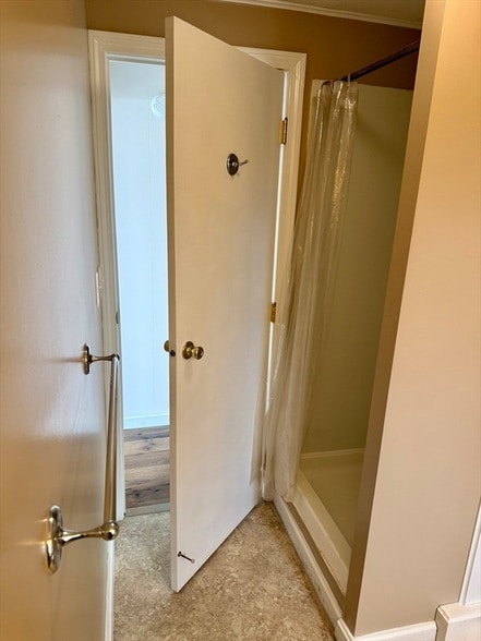 Building Photo - 12 Hayes St