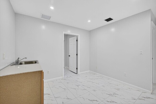 Building Photo - 3255 Avenue J