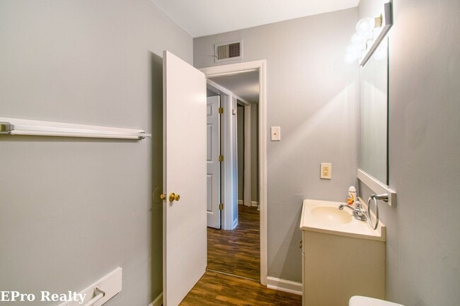 Building Photo - Don’t Miss Out! Look, Lease, and Live Specials EXTENDED to January 31st!