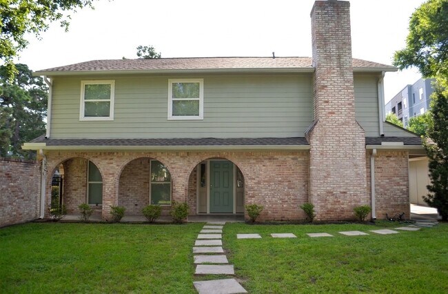 Building Photo - 14923 Perthshire Rd