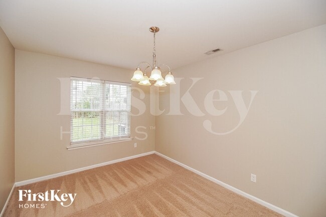 Building Photo - 234 Royalton Rd