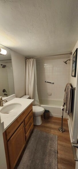 Building Photo - 1051 Foxfire Ln