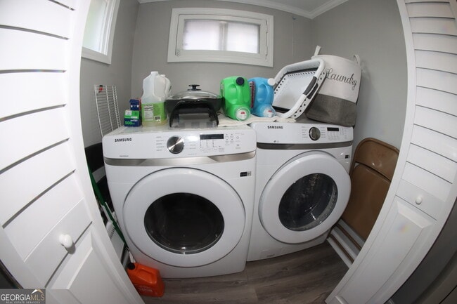 Building Photo - 518 North Ave