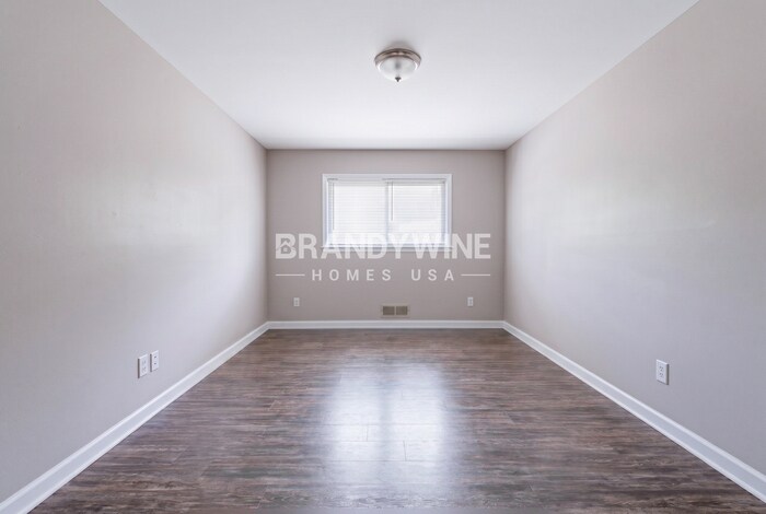 Building Photo - 6232 Lance Ln