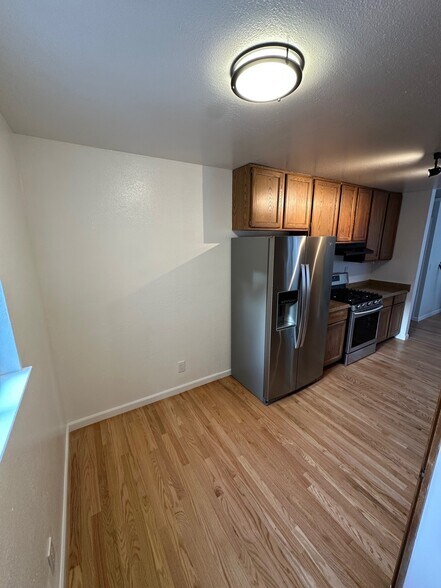 Building Photo - 19297 Mountain Meadow N