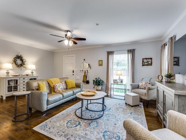 Building Photo - 3417 Stadium Dr