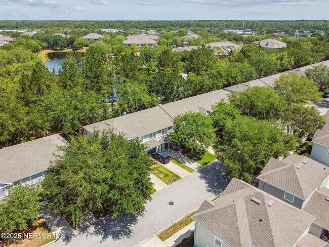 Building Photo - 5831 Parkstone Crossing Dr