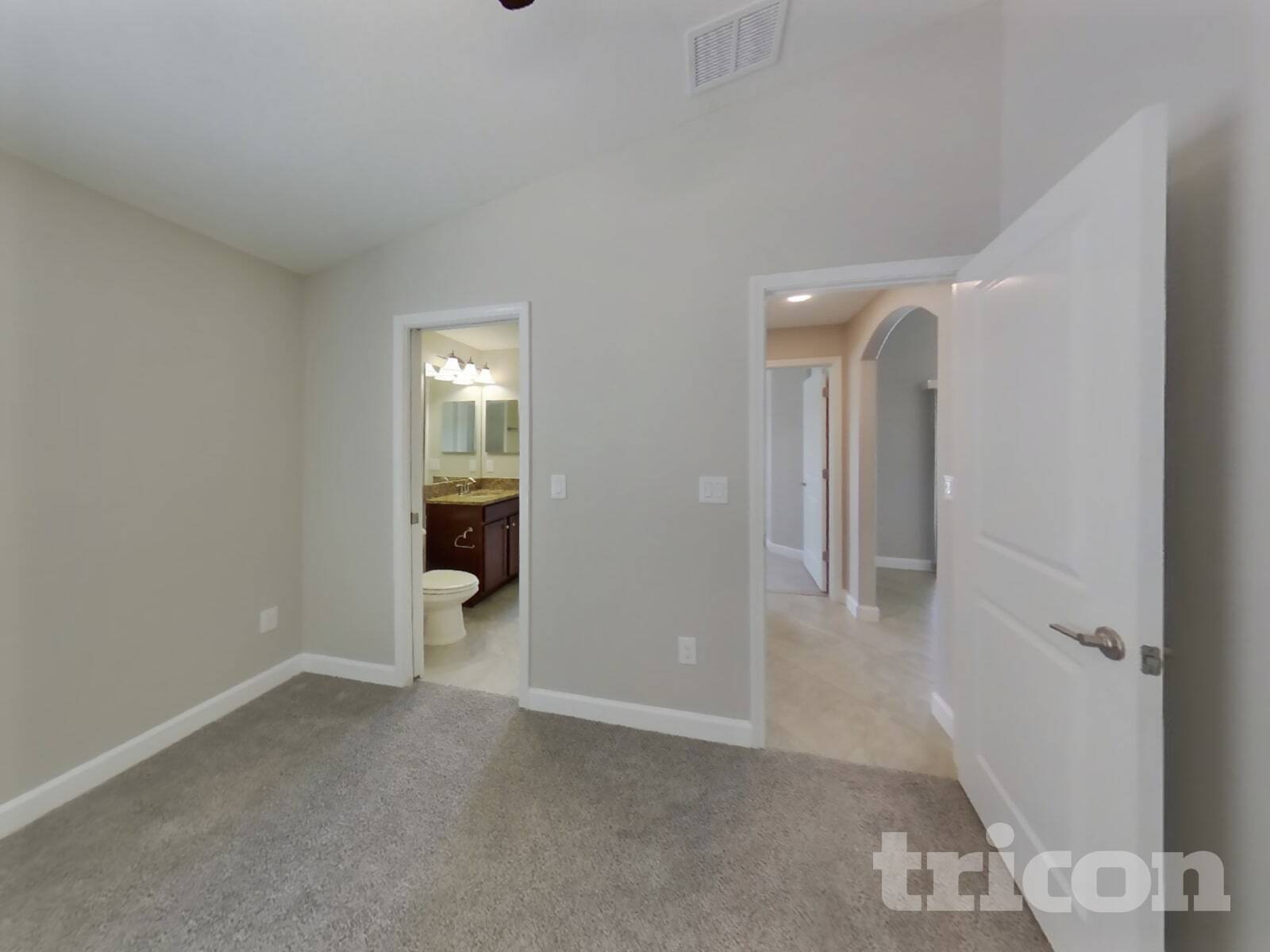 Building Photo - 13185 Green Violet Dr