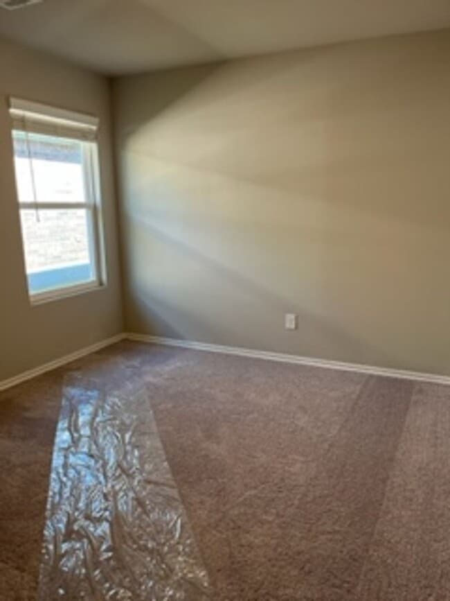 Building Photo - Newly Built!