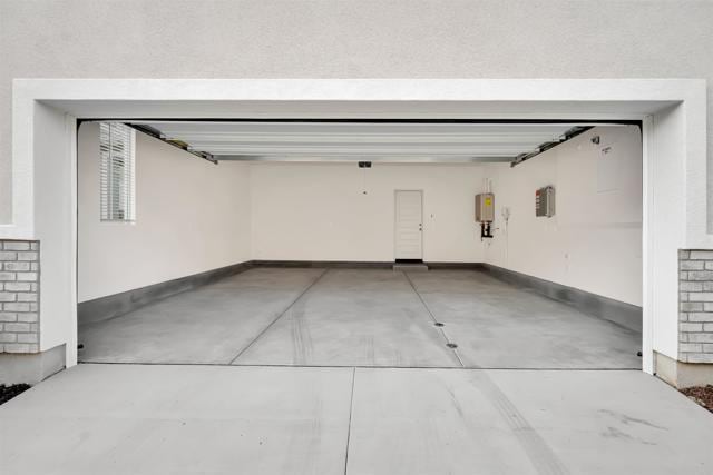 Building Photo - 28311 Via Moscotel