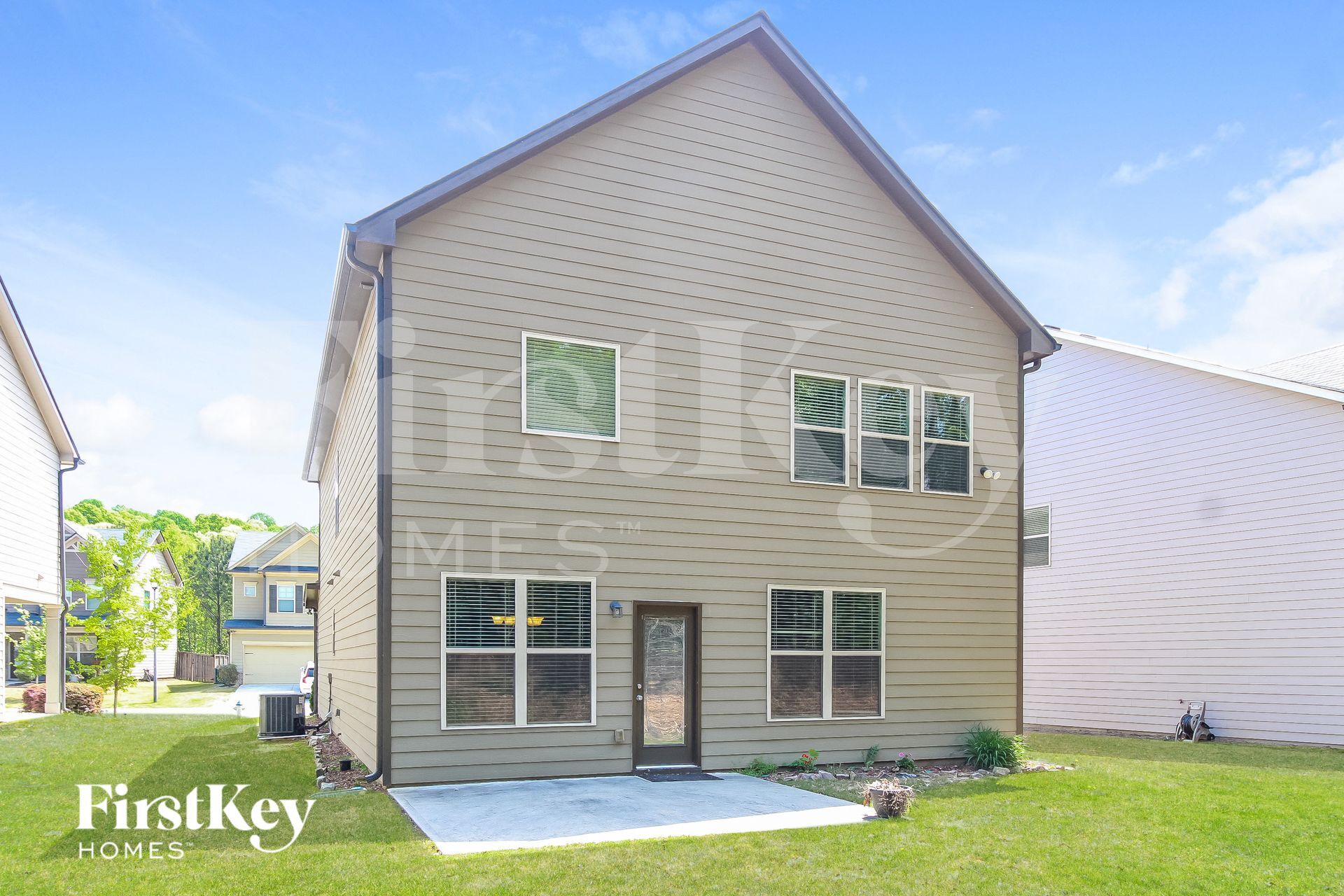 Building Photo - 7391 Silk Tree Pointe