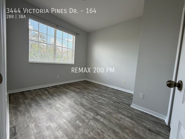Building Photo - 3444 Victoria Pines Dr
