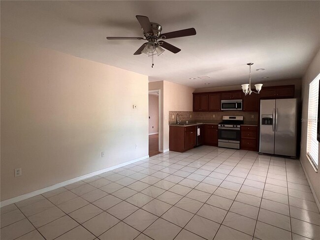 Building Photo - 3801 Oak Pointe Ct