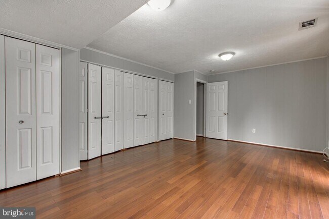 Building Photo - 3570 Lowlen Ct