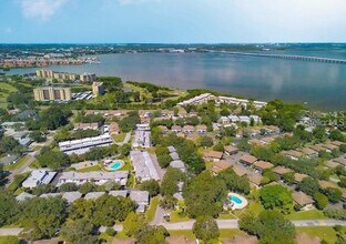 Building Photo - 2904 Lichen Ln