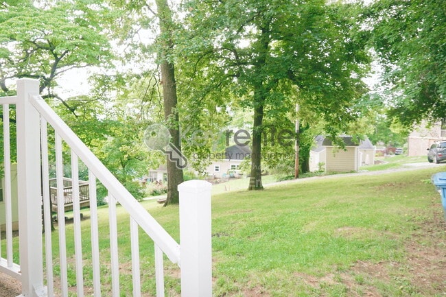 Building Photo - 1024 Garnett Ave