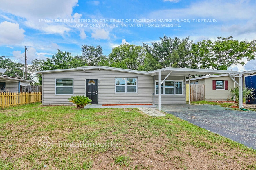 Building Photo - 11659 106th St