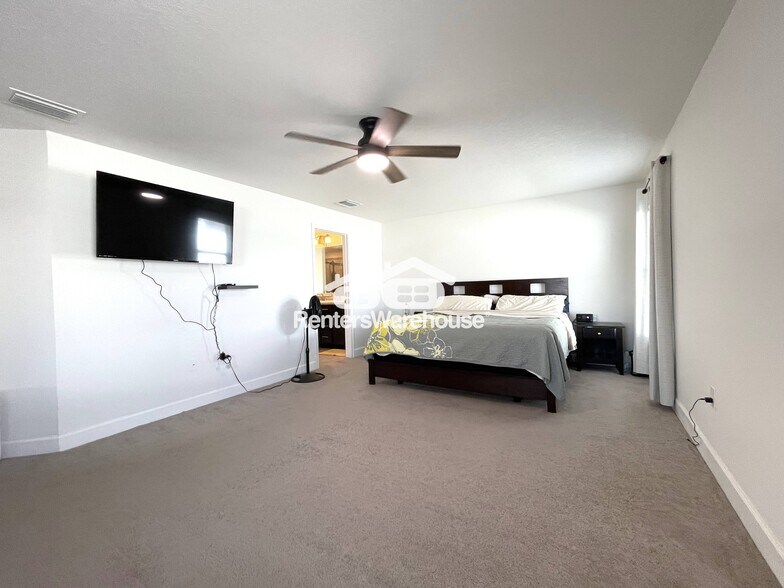 Building Photo - 11819 Sutter Gate Loop