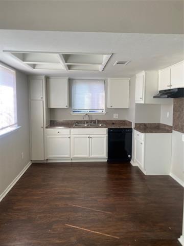 Building Photo - 4018 Ambrose Dr