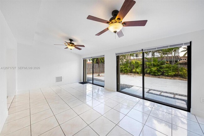 Building Photo - 15157 SW 95th St
